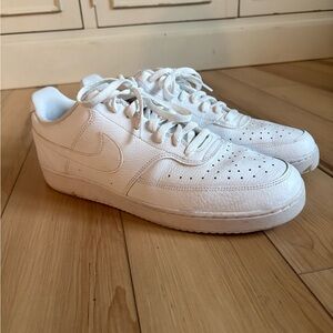 Nike Men's Classic White Leather Sneakers 13
